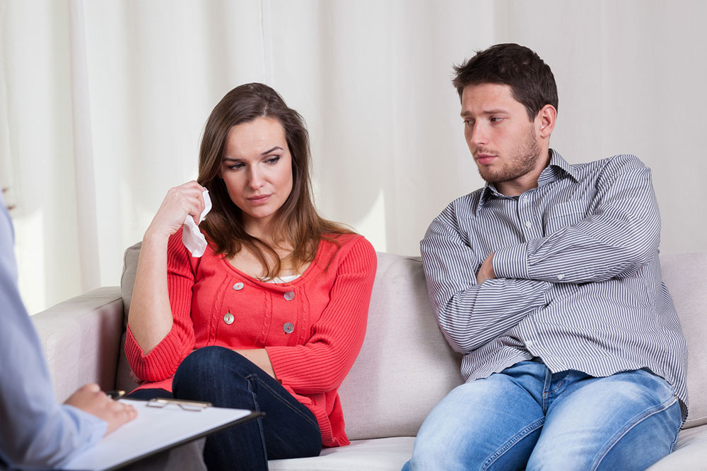 6 signs of a troubled marriage